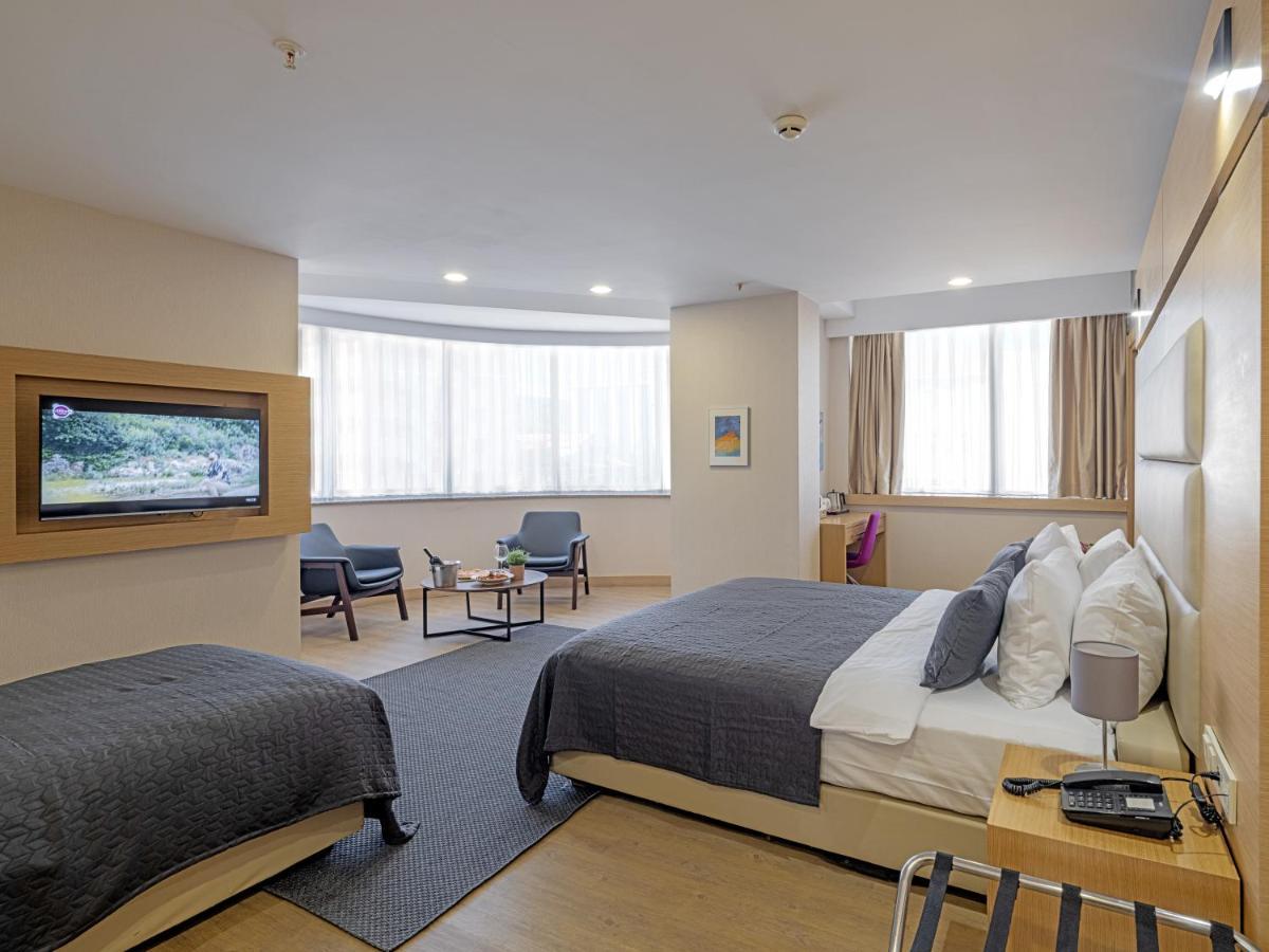 Merlin Hotel Istanbul Bagian luar foto